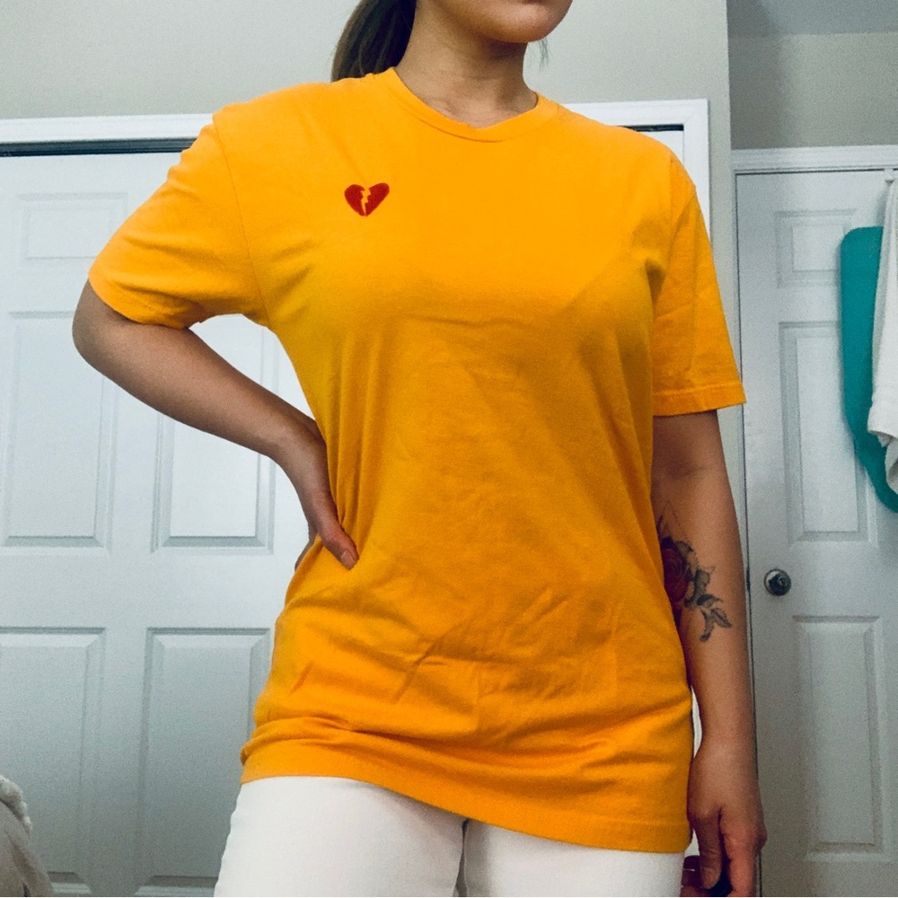 PacSun Riot Society Broken Heart T-shirt